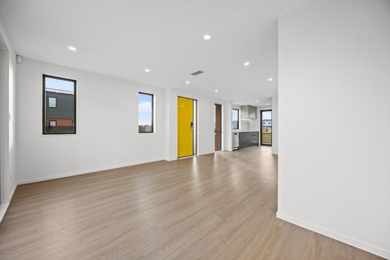 Photo of property in 34 Corporal Street, Papakura, 2110