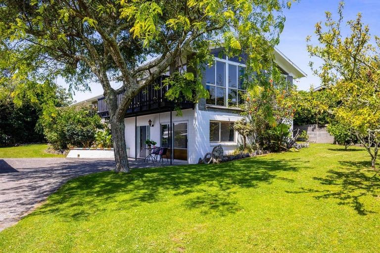 Photo of property in 86 Blake Street, Waitara, 4320