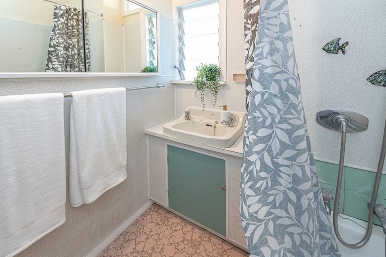 Photo of property in 104 Paterson Street, Aramoho, Whanganui, 4500