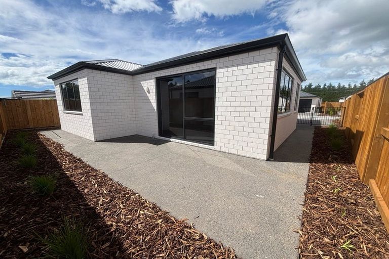 Photo of property in 3 Magnolia Lane, Katikati, 3178