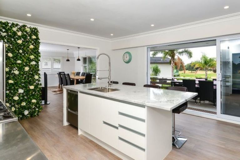 Photo of property in 35 Marnane Terrace, St Andrews, Hamilton, 3200