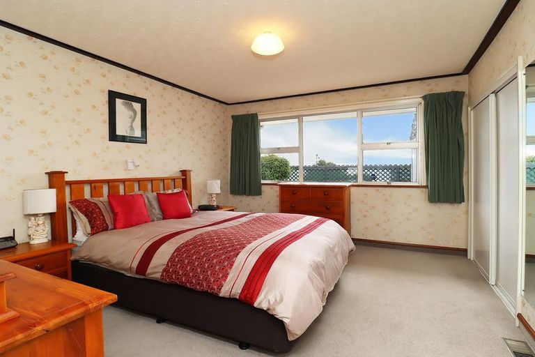 Photo of property in 17 Oakleigh Crescent, Oamaru North, Oamaru, 9400