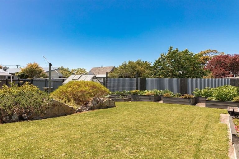 Photo of property in 16 Forbes Street, Westport, 7825