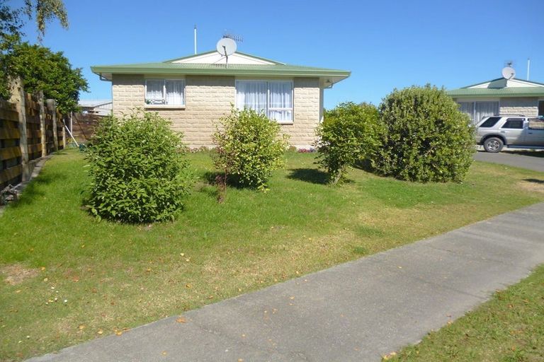 Photo of property in 5 Porritt Place, Tamatea, Napier, 4112