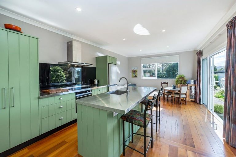 Photo of property in 32 Wyndham Street, Carterton, 5713