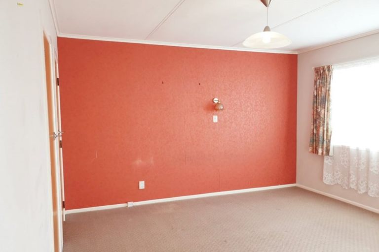 Photo of property in 23 Barron Crescent, Fenton Park, Rotorua, 3010