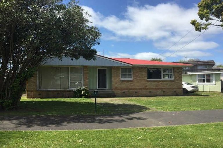 Photo of property in 4 Tralee Place, Hillcrest, Hamilton, 3216