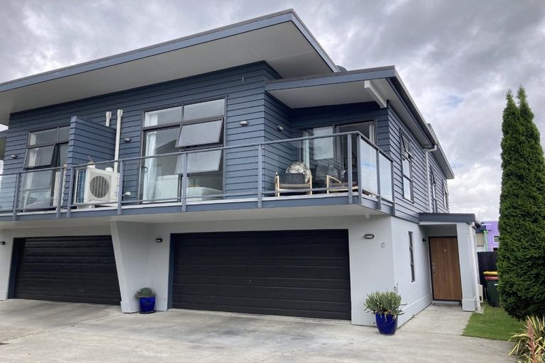 Photo of property in 4/17 Cook Street, Hamilton East, Hamilton, 3216