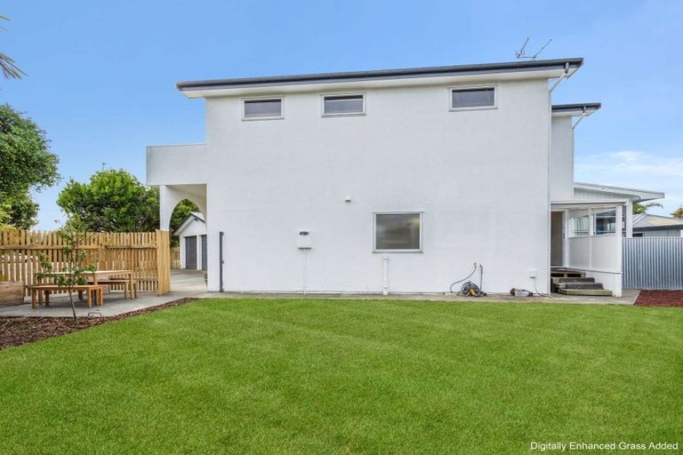 Photo of property in 138 Gloucester Street, Taradale, Napier, 4112