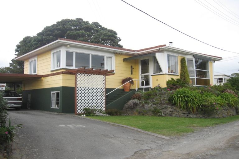Photo of property in 10 Forest Lane, Raumati South, Paraparaumu, 5032