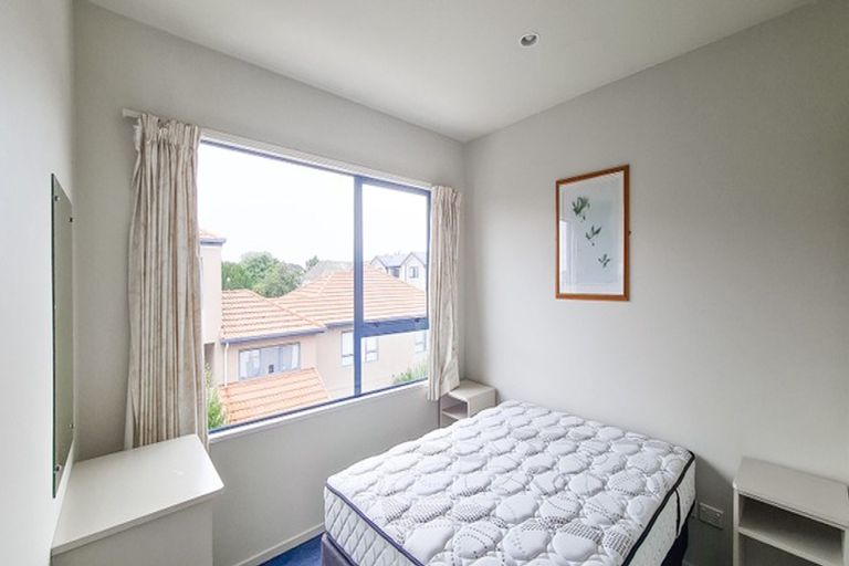 Photo of property in 4/276 Armagh Street, Christchurch Central, Christchurch, 8011