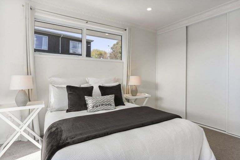 Photo of property in 2/4 Gothic Place, Ilam, Christchurch, 8041