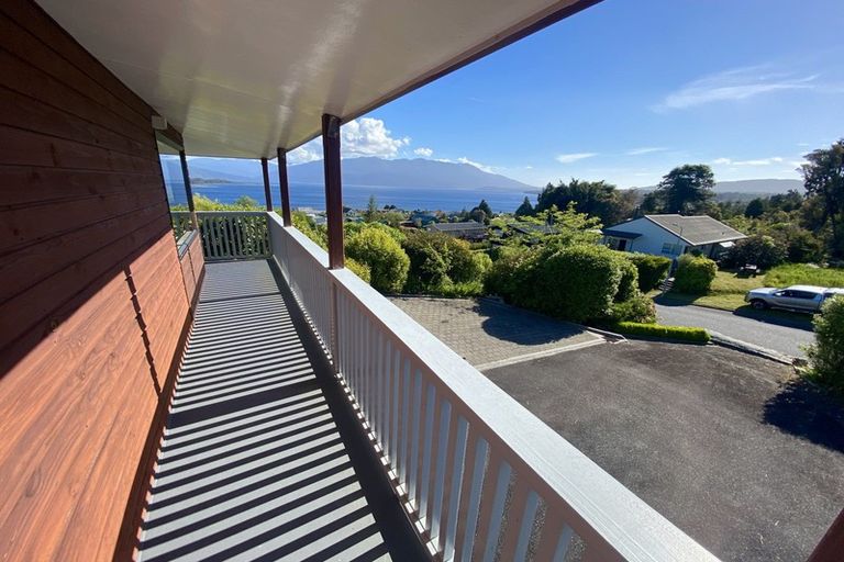 Photo of property in 10 Brownlee Drive, Moana, 7872
