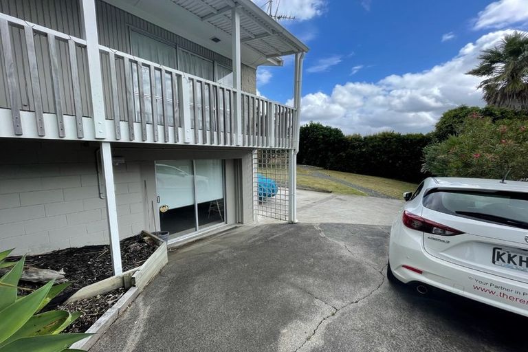 Photo of property in 2/2 Pine Terrace, Howick, Auckland, 2014