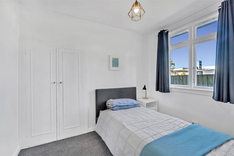 Photo of property in 1/71 Shirley Road, Shirley, Christchurch, 8013