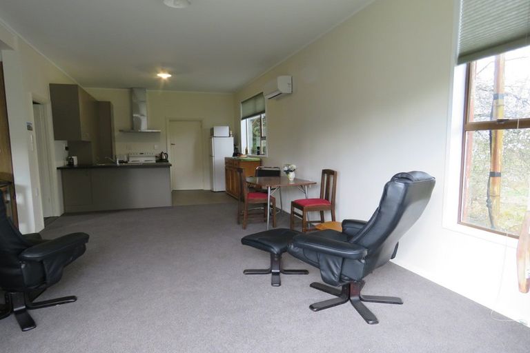 Photo of property in 5 London Street, Hampden, 9410