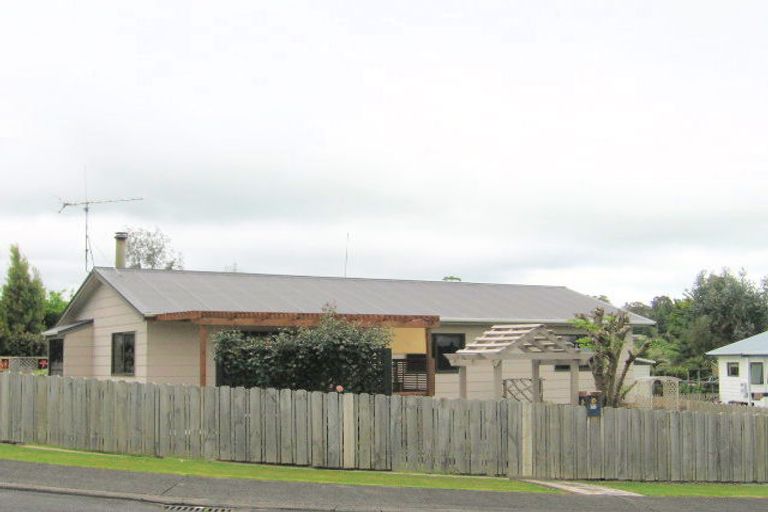 Photo of property in 22 Keepa Avenue, Paeroa, 3600