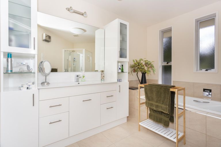 Photo of property in 60 Warren Street, Oamaru, 9400