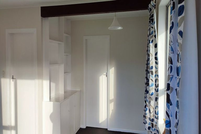 Photo of property in 53a Mandalay Terrace, Khandallah, Wellington, 6035