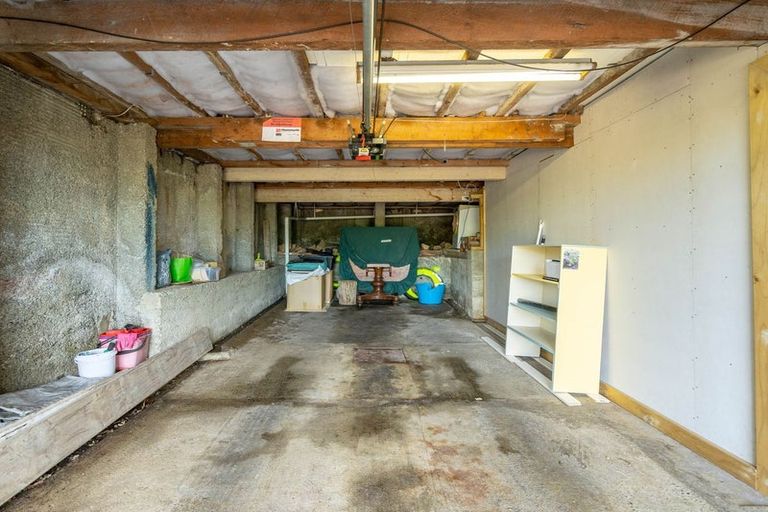 Photo of property in 71 Moana Crescent, Musselburgh, Dunedin, 9013