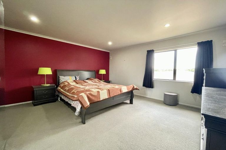 Photo of property in 10a Kororako Grove, Whalers Gate, New Plymouth, 4310