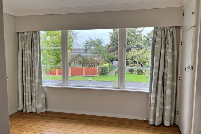 Photo of property in 38 Horopito Road, Waikanae, 5036