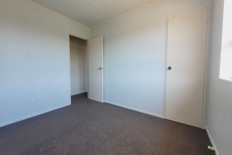 Photo of property in 139 Driver Crescent, Cannons Creek, Porirua, 5024
