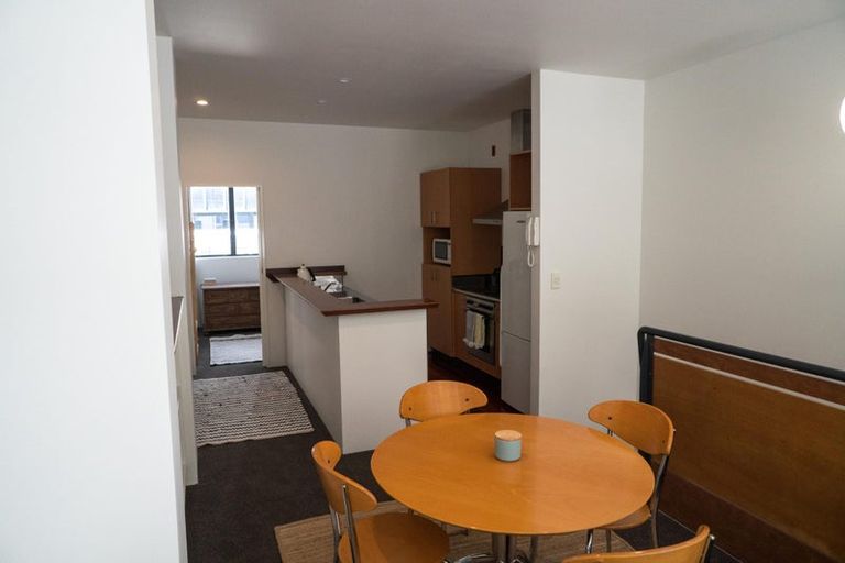 Photo of property in 136 Willis Street, Te Aro, Wellington, 6011