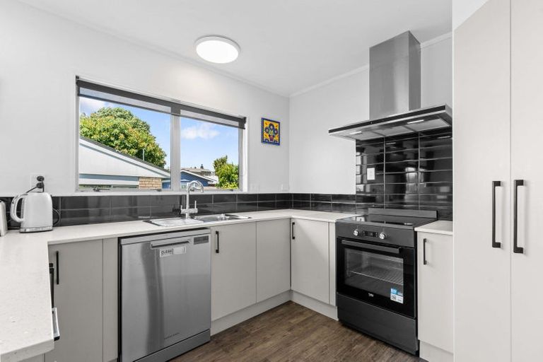 Photo of property in 10b Charles Street, Bellevue, Tauranga, 3110
