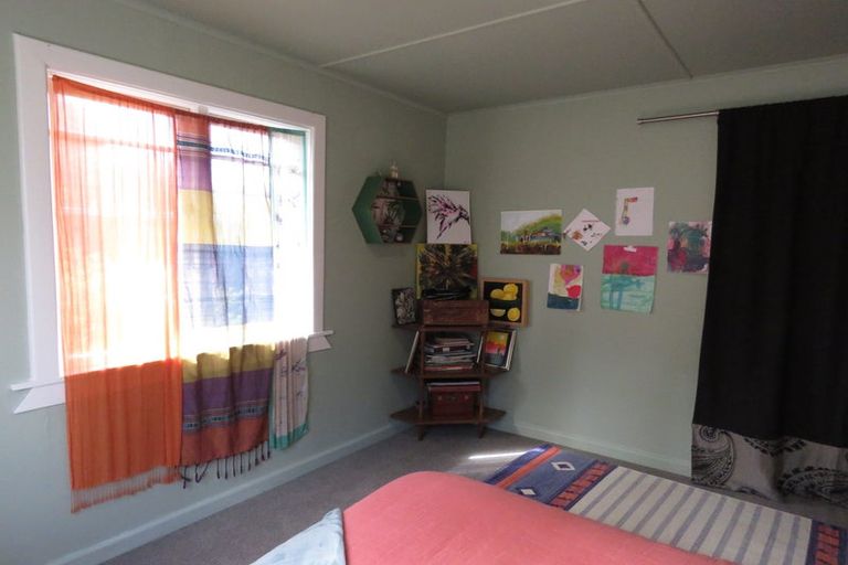 Photo of property in 35 Bushyhill Street, Tapanui, 9522