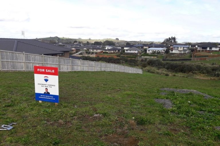 Photo of property in 28 Raithburn Terrace, Pokeno, 2402