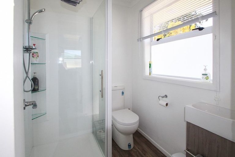 Photo of property in 8 Oxford Street, Holmes Hill, Oamaru, 9401