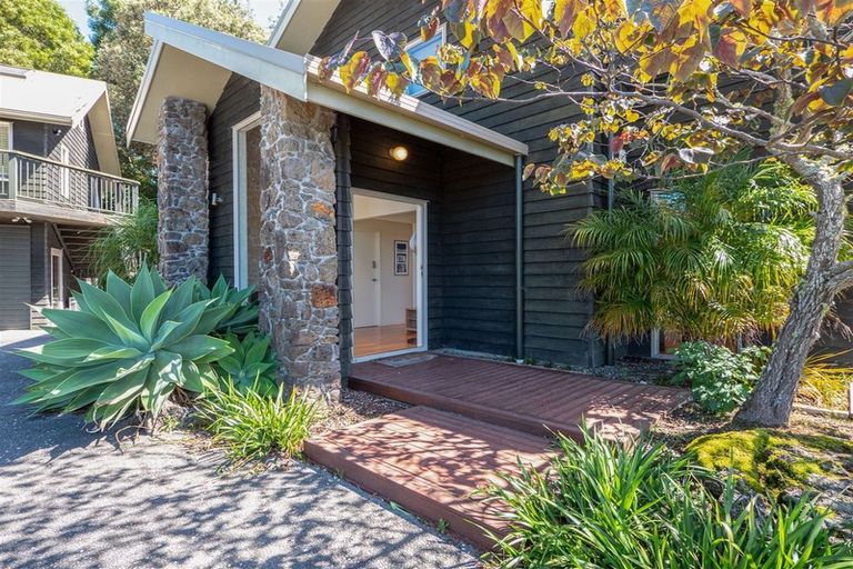 Photo of property in 84 Edmonds Road, Kerikeri, 0293