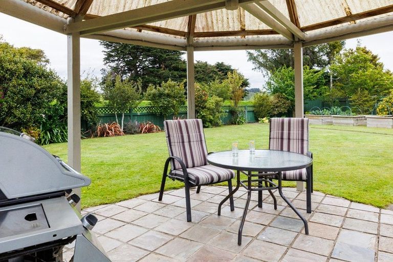 Photo of property in 69 Waterloo Crescent, Hokowhitu, Palmerston North, 4410