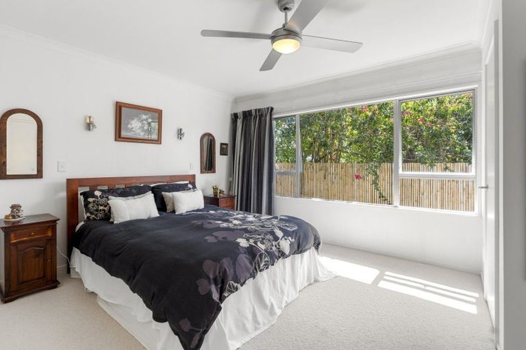 Photo of property in 1/17a Church Street, Devonport, Auckland, 0624