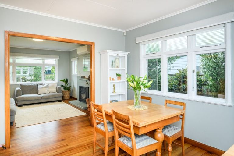 Photo of property in 7 Ihle Street, Terrace End, Palmerston North, 4410