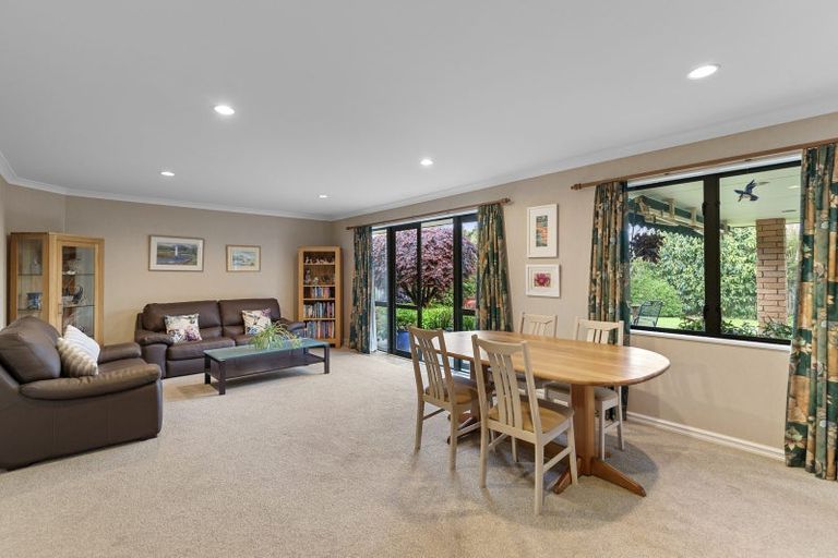 Photo of property in 5 Chesterton Drive, Leamington, Cambridge, 3432