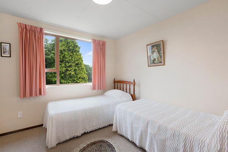 Photo of property in 20 Glendevon Place, Vauxhall, Dunedin, 9013