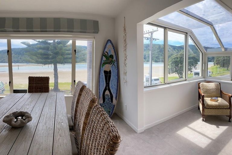 Photo of property in 513a Beach Road, Whangamata, 3620