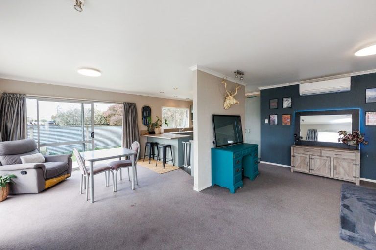 Photo of property in 3 Lambert Street, Marton, 4710