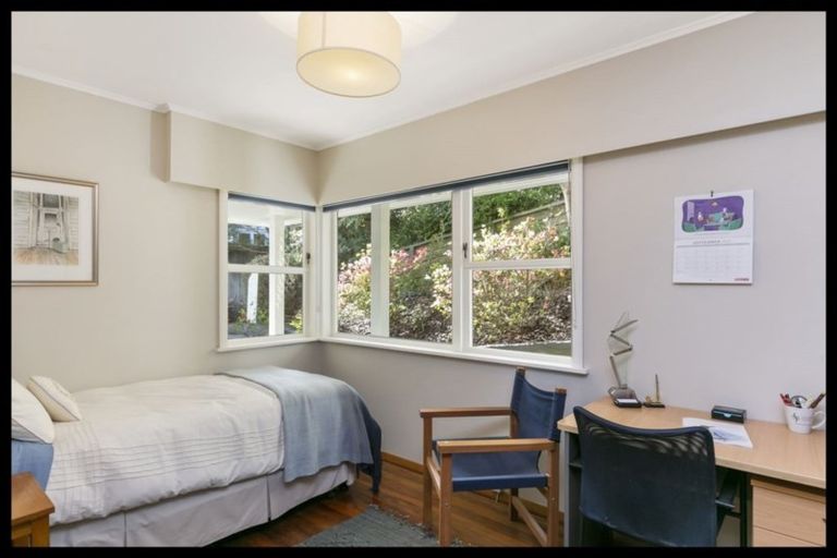 Photo of property in 4 Clive Road, Khandallah, Wellington, 6035