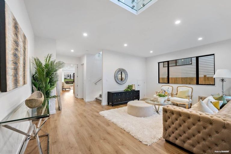 Photo of property in 44 Dungloe Avenue, Flat Bush, Auckland, 2019