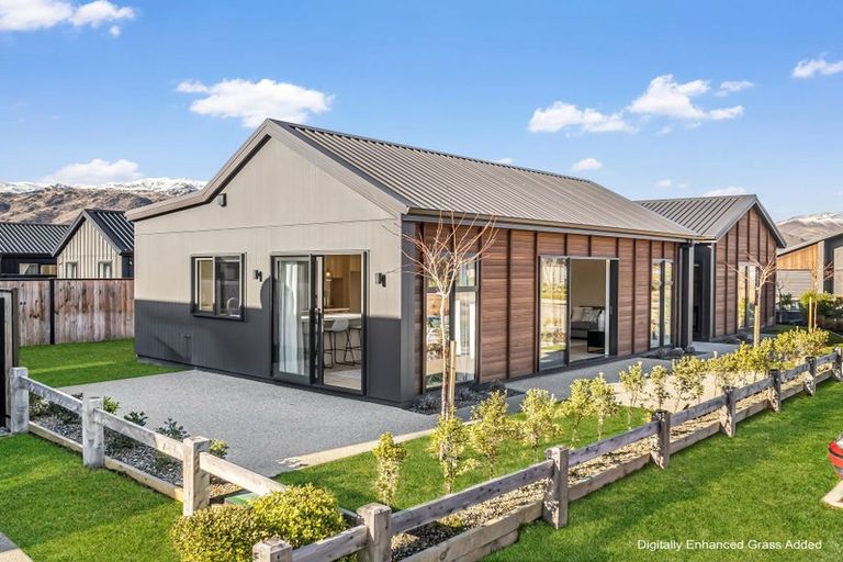 Photo of property in 19 Bragato Way, Cromwell, 9310