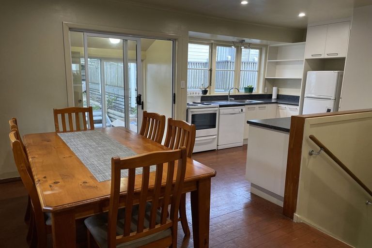 Photo of property in 12 Greer Crescent, Tawa, Wellington, 5028