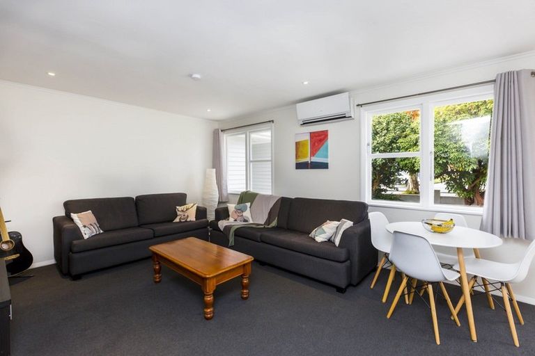 Photo of property in 34 Fraser Crescent, Elderslea, Upper Hutt, 5018