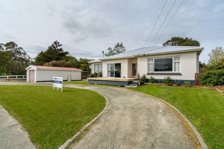 Photo of property in 3 Stuart Street, Owaka, 9535