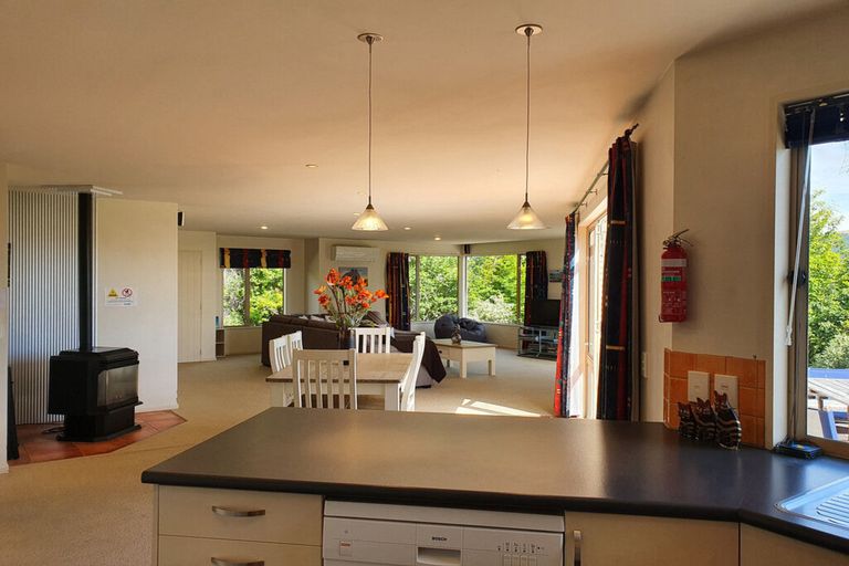 Photo of property in 27 Hamilton Drive, Lake Tekapo, 7999