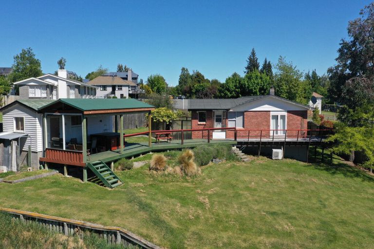 Photo of property in 31 Aorangi Crescent, Lake Tekapo, 7999
