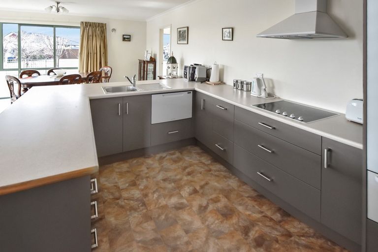 Photo of property in 28 Lakeland Avenue, Twizel, 7901