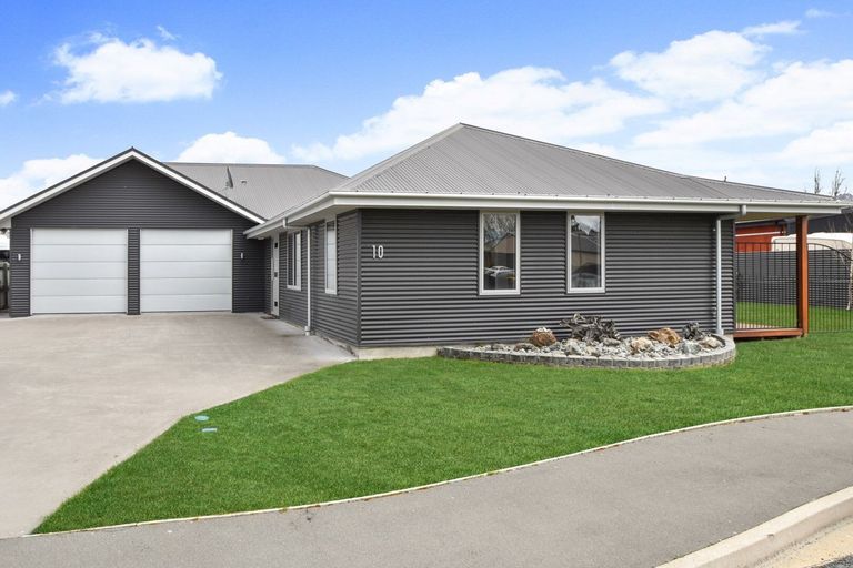 Photo of property in 10 Greenfield Place, Twizel, 7901
